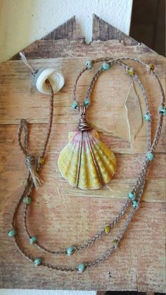 Seashell Necklaces, Sunrise Shell, Beachy Jewelry, Diy Collier, Shell Crafts Diy, Mermaid Jewelry, Aloha Hawaii, Seashell Jewelry, Ocean Jewelry