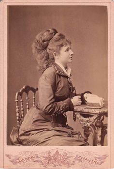 The photographer of this image is Kozmata Ferencz (1846-1902), located in Budapest, Hungary. 1800s Hairstyles, Victorian Hats, Fabulous Hair, Cabinet Card, Unique Hair