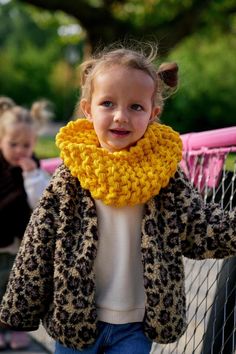 Keep your toddler or young child cozy and stylish with our Handmade Turtle Toddler & Kids Knitted Oversized Scarf! This adorable scarf is crafted with love by skilled artisans in The Netherlands and is the ultimate cold-weather accessory for kids and toddlers who adore turtles. Made from soft, durable acrylic yarn, it's designed for all-day warmth and comfort, with an oversized fit that makes it easy for kids and toddlers to put on themselves. This charming scarf is more than just a neck warmer- Toddler Winter, Scarf Neck, Handmade Scarves, Oversized Scarf, Busy Family, Knitting For Kids, Cold Weather Accessories, Toddler Kids, Neck Scarves