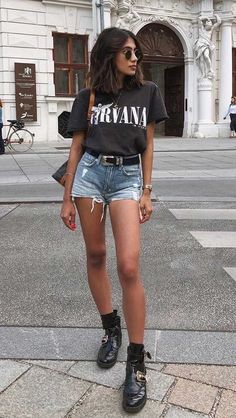 Best Jeans For Women, Mode Inspo, Tshirt Outfits, Denim Shorts Women, Best Jeans, Looks Vintage, Spring Summer Outfits, Outfits Casuales, Jennifer Lopez