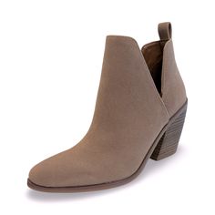 Target Women's Debbie Boots - Universal Thread Pull-On Ankle Boots Block Heel Suede Booties V-Cutout Size 6 Taupe Nwt Check Out These Stunning Women’s Debbie Boots Universal Thread Taupe! These Would Look Great With Some Ankle Jeans! Get Your Fall Style On With These Debbie Boots In Taupe From Universal Thread. Complete With A Smart 3.25-Inch Western Heel And A Classic Pointed-Toe Front, These Ankle Boots Feature A Taupe Suede-Look Finish For On-Trend Style. Plus, The Pull-On Design With Pull Loop Makes For Easy On And Off. Simply Pair With Anything From Midi Dresses To Jeans And A Button-Down For A Classic Finish Every Time. Universal Thread: The Denim Collection That's True Rubber Boot, Trend Style, Denim Collection, Fall Style, Universal Thread, Ankle Jeans, Suede Booties, Midi Dresses, Block Heels