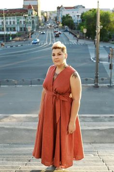 FREE SHIPPING,Plus Size Clothing,Womens Linen Dress,Wraparound Dress,Wrap Dress,Black,Gray Dress,Cla Wrap Dress For Curvy Women, Linen Dress Plus Size, Plus Size Linen Outfits, Womens Linen Dress, Plus Size Linen Dress, Summer Dress Outfits Casual, Wraparound Dress, Summer Dress Linen, Plus Size Linen