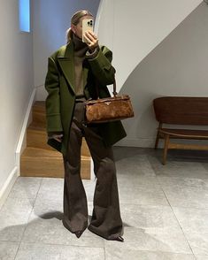 Extreme Fashion, Suede Blazer, Winter Capsule Wardrobe, Soft Autumn, Green Suede, Winter Wardrobe, Modern Classic, Capsule Wardrobe, What To Wear