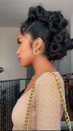 Protective Style Updo, Natural Hair With Hat, Updos Natural Hair, Nighttime Hairstyles, Natural Hair Styles Updo, Natural Updo Hairstyles For Black Women, Natural Hair Wedding Styles