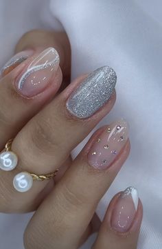 Nails Yellow, Fancy Nails Designs, Casual Nails, Glow Nails, Prom Nails, Chic Nails