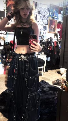 baggy jeans alt outfit inspo tripp nyc pants emo y2k aesthetic Alternative Cargo Pants Outfit, Y2k Outfits Punk, Alt Clothing Stores, Alt Bimbocore Outfits, Alt Jeans Outfit, Fem Y2k Outfits, Grunge Y2k Outfits Baggy, Baggy Goth Outfit, Goth Pants Outfit