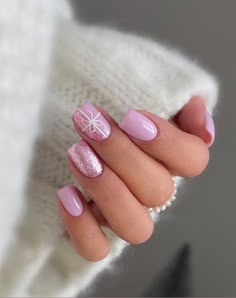 Nail Art Noel, Ideas Navideñas, Milky Nails, Red Christmas Nails, Nagel Tips, Christmas Nails Easy