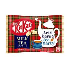 the kitkat tea bag has been designed to look like a teapot