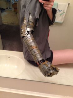 Robo Arm, Divine Machinery, Armadura Cosplay, Mode Steampunk, Soya Mumu, Cosplay Armor, Style Steampunk, Steampunk Cosplay, Cosplay Tutorial