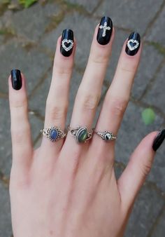 Charm nailart goth nails short gothic nails hearts crosses Goth Nails Short, Goth Short Nails, Short Gothic Nails, Nails Hearts, Big Clothes