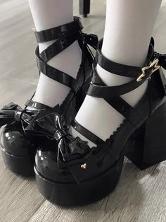 Doll Platform Shoes, Cute Platform Shoes Black, Cute Shoes Kawaii, Lolíta Shoes Black, Lolíta Shoes, Cutecore Shoes, Cute Aesthetic Shoes, Cute Shoes Aesthetic, Kawaii Platform Shoes