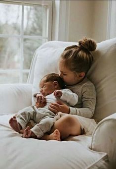 Big Sister Love Newborn Sibling, Sibling Pictures, Sibling Photos