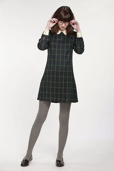 Tartan Dress Outfit, Collared Dresses, Miss Patina, Vintage Inspired Fashion, Dressy Fashion, Tartan Dress, Mod Fashion, Tights Outfit, Mode Inspo