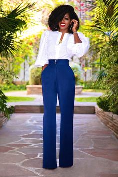 Bishop Sleeve Blouse, Style Pantry, High Waist Wide Leg Pants, Rock Chic, Looks Chic, Work Outfits Women, Professional Outfits, Blue Pants