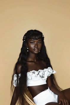 Goddess Looking Women, Black Queen Aesthetic, Dark Skinned Black Women, Relaxed Aesthetic, Create Your Dream Life, Black Princess, Black Goddess, Dark Skin Beauty, Soft Girl Aesthetic