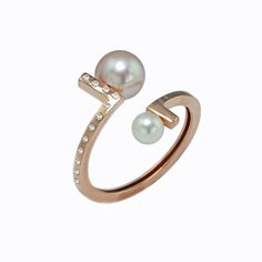 Best independent jewellery designers of 2015 | The Jewellery Editor Jewellery Images, Unusual Engagement Rings, Historical Jewellery, Fashion Week 2015, Rainbow Jewelry, Pearl Design, Girl Jewelry