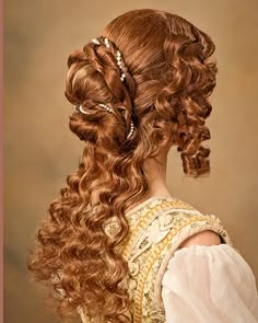 Aphra Behn, Medieval Hairstyles, Victorian Hairstyles, Long Red, Aesthetic Hair, Vintage Hairstyles