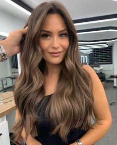 Brushlight Hair Blonde, Best Color Hair, Natural Brunette Balayage, Color Hair Extensions, Dark Blonde Balayage, Dimensional Brunette, Brunette Color