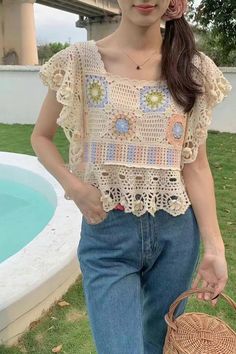 Square Neck Knitted Embroidered Lace Crochet Shirts – Nada Outfit Land Cute Embroidered Beach Tops, Vintage Beige Crochet Tops, Casual Fitted Top With Crochet Trim, Beige Crochet Lace Crew Neck Top, Vintage Cotton Crochet Trim Top, Casual Crochet Lace Crew Neck Top, Casual Crochet Patterns For Spring, Casual Granny Square Crochet Top For Spring, Casual Embroidered Crochet Top