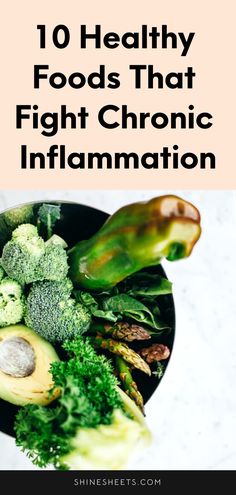 Yes, you can help your body recover from chronic inflammation by choosing foods that fight inflammation! Get started with this anti-inflammatory foods list. Anti Inflammation Foods, Anti Inflammation Diet, How To Become Healthy, Inflammation Foods, Dairy Free Breastfeeding, 10 Healthy Foods, Anti Inflammation Recipes, Inflammation Diet, Injury Recovery