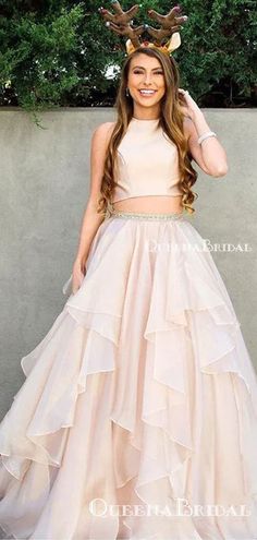 Two Piece Charming Elegant Round Neck Sleeveless Organza Ball Gown Lon – QueenaBridal Gorgeous Prom Dresses, Simple Prom Dress, Best Prom Dresses, Prom Dresses Two Piece, Black Tulle, Cheap Prom Dresses, Prom Party Dresses, Prom Dresses Long, Evening Gowns