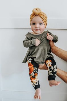 Baby Mode, Trendy Baby Clothes, Girls Fall Outfits, Future Family, Ranveer Singh, Baby In Pumpkin, Fall Baby