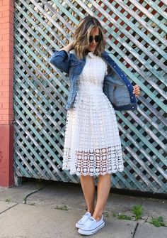 Casual Frocks, Elegante Casual, Summer Fashion Dresses, Outfit Trends, Posing Ideas, Sweet Summer, Summer Fashion Trends, Fashion Dresses Casual, Summer Style Casual