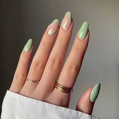 Spring Acrylic Nails, Smink Inspiration, Fake Nails With Glue, White Nail, Girls Nails, Chic Nails, Short Acrylic Nails