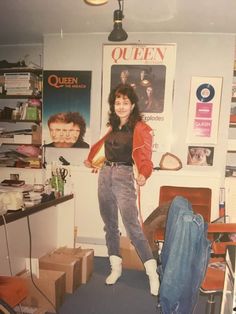 Late 80s Outfits, 80s People Aesthetic, Frumpy Aesthetic, 1981 Aesthetic, Actual 80s Fashion, Late 80s Aesthetic, 80s Tops Women, 80s Girl Aesthetic, Real 80s Photos