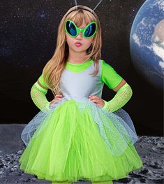 Girls Alien Costume, Alien Girl Costume, Alien Costume Kids, Green Alien Costume, Kids Alien Costume, Girl Alien Costume, Space Party Costumes, Alien Costume Women, Martian Costume