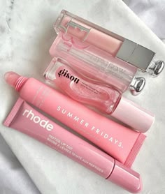 Pink Makeup Collection Aesthetic, Best Homemade Face Mask, Dream Makeup, Smoky Eyes, Pretty Skin, Lip Glosses, Gloss Lipstick