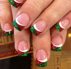 Great Christmas ideas for the nails ❤️ Nails Short Acrylic, Holiday Nail Designs, Cute Christmas Nails, Christmas Nails Easy, Christmas Gel Nails, Nails Green, Christmas Nails Acrylic