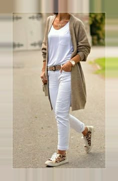 Wardrobe Essentials For Women, Tan Cardigan, Over 60 Fashion, Print Shoes, Over 50 Womens Fashion