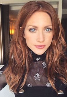 Red Brown Hair Color, Red Hair Trends, Dyed Red Hair, Red Brown Hair, Woman Hair, Hair Color Auburn, Auburn Hair, Red Hair Color