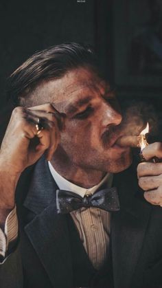 Mafia Movies, Peaky Blinders Merchandise, Arthur Shelby, Shelby Brothers, Peaky Blinders Series, Peaky Blinders Poster, Peaky Blinders Characters, Peaky Blinders Wallpaper, Peaky Blinders Thomas