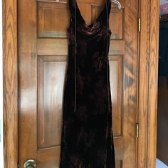 Long Lrl Velvet Gown. Dark Brown Velvet Floral! Beautiful!! Worn Once! Low V Back! Like New Condition! Great Dress For A Cruise Or Any Formal Event!! Ralph Lauren Gown, Velvet Gown, Brown Velvet, Ralph Lauren Dresses, Ralph Lauren Dress, Lauren Ralph Lauren, Formal Event, Flapper Dress, Dark Brown