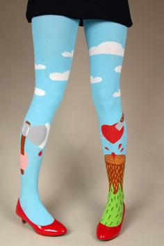 A whole fairytale told through a pair of tights by Les Queues de Sardines Fun Tights, Cool Tights, Tall Girl Fashion, Cute Tights, Wardrobe Wishlist, Glad Rags, Patterned Tights, Cute Socks