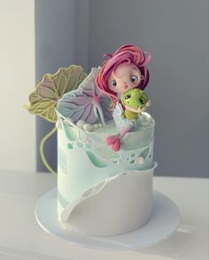 Rapunzel Birthday Cake, Cake Designs For Girl, Cookie Recipes Decorating, Candy Birthday Cakes, Gravity Cake, Mermaid Birthday Cakes, Turtle Cake, Fondant Animals