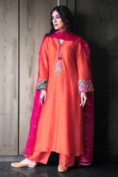 Buy Orange Cupro Dupion Embroidery V Neck Kurta Palazzo Set For Women by Label Niti Bothra Online at Aza Fashions. Niti Bothra, V Neck Kurta, Sharara Designs, Kurta Palazzo Set, Resham Work, Neck Designs For Suits, Casual Indian Fashion, Palazzo Set