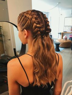 Tennis Hairstyles, Simple Updos, Short Locks, Braids Natural, Soccer Hairstyles, Soccer Hair, Track Hairstyles, Competition Hair, Cheer Hair