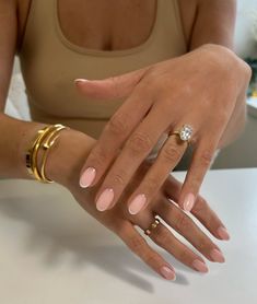 Vanilla French Manicure, Proposal Nails Ideas, French Nail Ideas, Classic Nail Designs, Classic Nail, Elegant Manicure, Classic Nails, French Nail