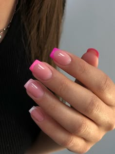 Purple French Nails Short, French Nails Rosa, Black And Pink Nails Short, Pink Tip Nails, Girly Acrylic Nails, Her Nails, Simple Acrylic Nails