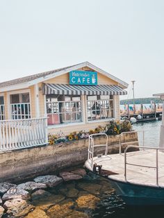 there is a small cafe next to the water