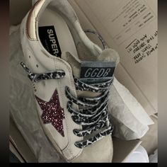 Worn Once Like Brand New Comes With Box Golden Goose Aesthetic, Goose Aesthetic, Athleisure Trend, Goose Shoes, Stockholm Style, Sneakers Looks, Golden Goose Sneakers, Golden Goose Shoes, Activewear Fashion