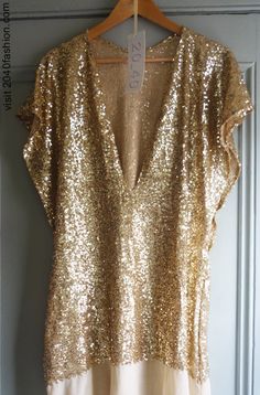 gold sequin top Salwar Kamiz, Elegante Casual, Beautiful Skirts, Sequin Top, Mode Vintage, Looks Style, Mode Inspiration, Look Fashion, Passion For Fashion