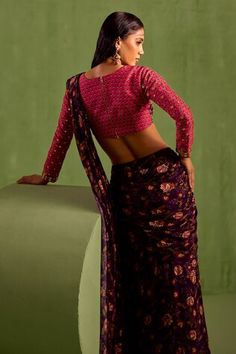 Purple pre-draped saree with all over floral prints. Paired with a padded blouse with placement embroidery using gold zari work and motif prints. - Aza Fashions Dhoti Saree, Cotton Sarees Handloom, Placement Embroidery, Draped Saree, Ruffle Saree, Padded Blouse, Drape Saree, Lehenga Saree, Zari Work