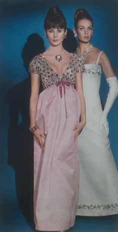 Dior 1960s Fashion, Marc Bohan Dior Haute Couture, Old Dior Fashion, Christian Dior Gowns, Dior Gown, 1970 Dress, Marc Bohan, 1960s Dresses, Dior Collection