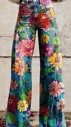 Embellished Jeans Diy, Rachel Outfits, Fashion Illustration Ideas, Plus Size Business Attire, Aliyah Core, Frida Style, Beaded Denim, Fancy Lady, Plus Size Business