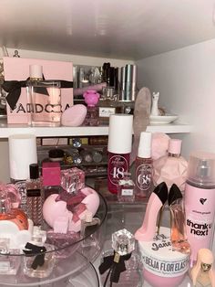 Perfume pink mini perfume arianagrande ariana grande bumbumcream makeup skincare girly perfume collection Girly Perfume Collection, Makeup And Perfume, Pink Perfume Collection, Collection Of Perfumes, Pink Girly Gifts, Purfume Business Ideas, Lotions And Perfumes, Miniature Perfume Collection, Perfume Room