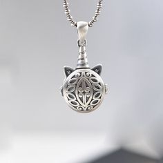 Sterling Silver Cat Locket Pendant Charm, Unique Cat Photo Locket, Cat Locket Necklace Charm (Not Including chain) Material: 925 sterling silver Weight: about 6.8g Size: about 0.8cm thick Inner about 0.4:*1*1.3cm * We guarantee 100% genuine 925 Sterling Silver, If not we will refund your money. Care Instruction : 1. Avoid contact with all liquids and chemicals, such as perfume, sea water, mayonnaise, ammonia, chlorinated pool water, hair spray and sweat. Contact with these substances will increa Water Hair, Sterling Silver Cat, Charm Necklace Silver, Silver Cat, Hair Spray, Sea Water, Photo Locket, Pool Water, Necklace Charm